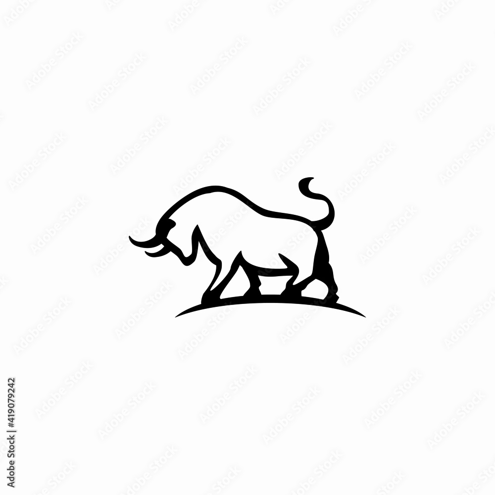 Fototapeta premium Bull logo vector illustration design in outline style
