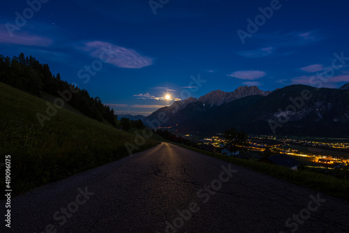 Canvas Print full moon in the mountains