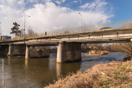 Most noszący nazwę Mostu Żaganny w mieście Żagań na rzece Bóbr.