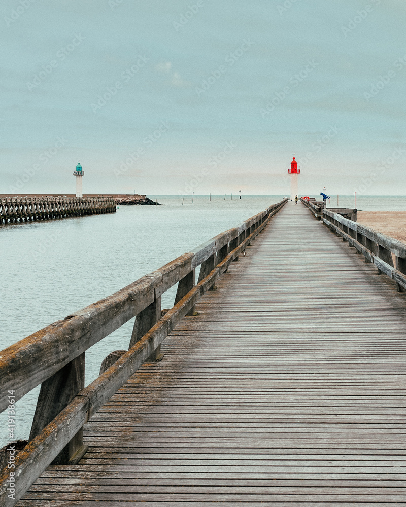 Entrée du port à Deauville et à Trouville-sur-Mer