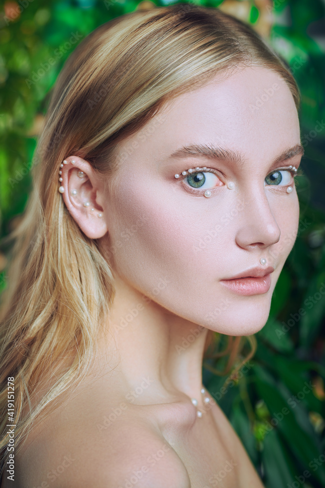 pearls on the face pearls on the face