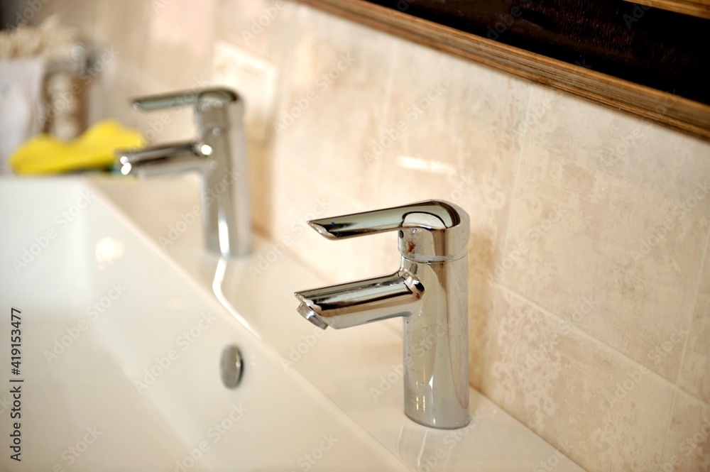 water tap in a bath room, shallow DOF water tap in a bath room, shallow DOF