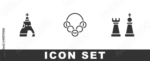 Set The Tsar bell, Russian bagels and Chess icon. Vector.