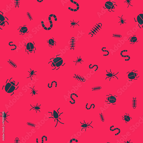 Set Cockroach, Worm, Mite and Centipede on seamless pattern. Vector.