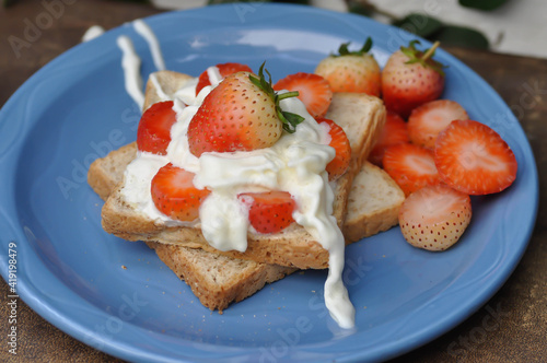 bread, toast with whipped cream and strawberry
