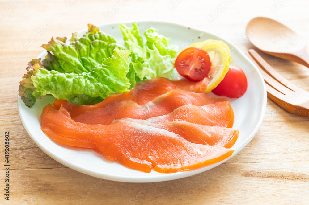 スモークサーモン