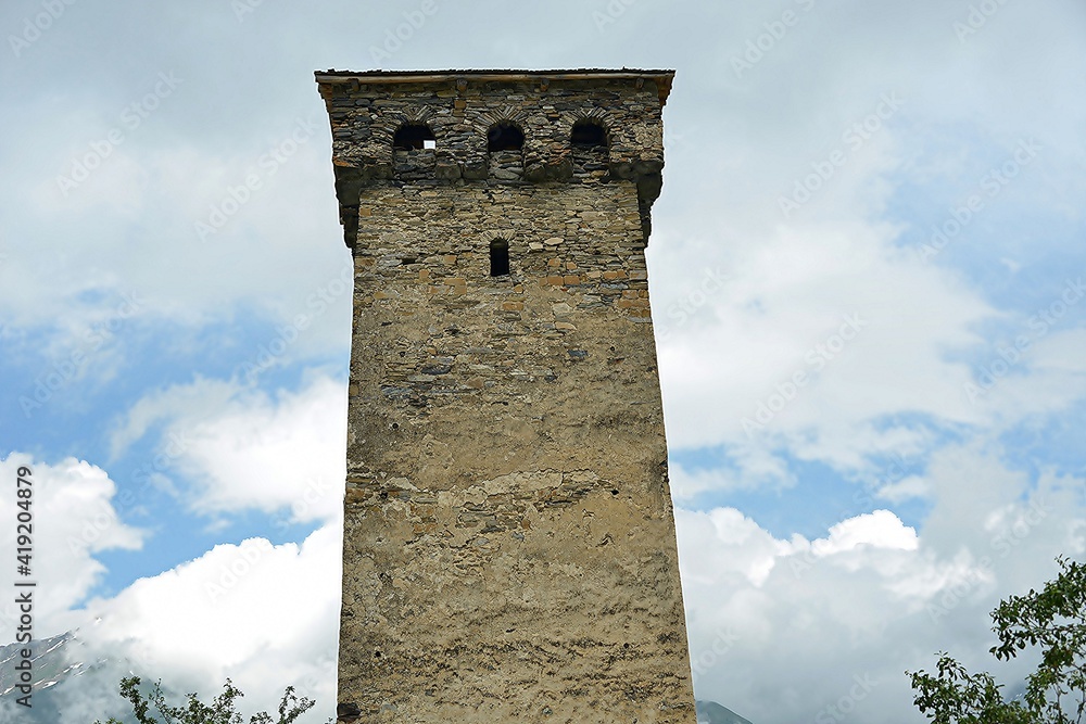 Mestia is a city in Georgia, located in the Samegrelo-Zemo Svaneti region, located at the foot of Mount Ushba. Characteristic of the area and the city are the dozens of watchtowers.
