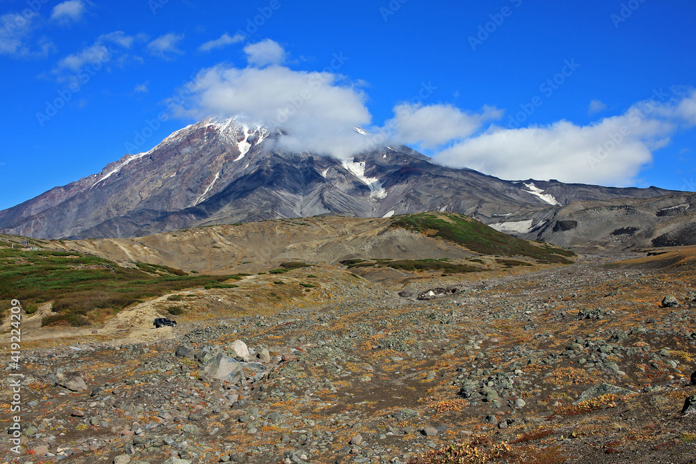 Fototapeta premium Koryakskaya Sopka on the Kamchatka Peninsula, Russia