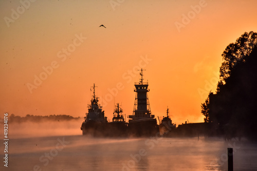 amanecer en rio parana © Gaucho