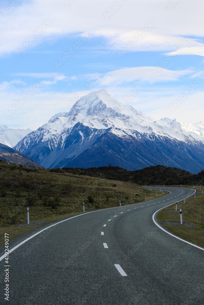 Fototapeta premium road in the mountains