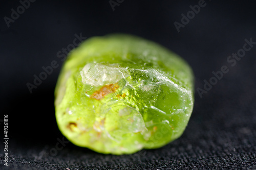 фотографія forsterite mineral sample