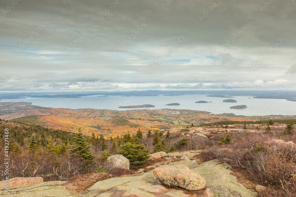 USA, Maine, Mt. Desert Island. Acadia National Park, Cadillac Mountain, view towards bar Harbor from the summit.