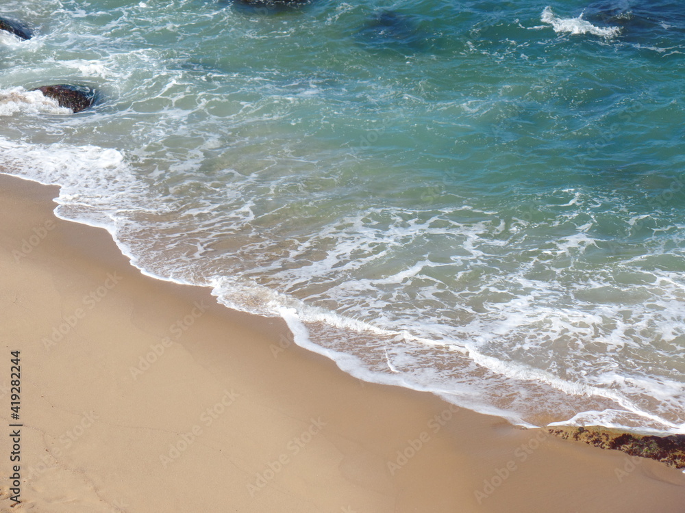 
beach, coast, sandy, sea, ocean, coastline, waves, summer, water, vacation, travel, tourism, tropical,