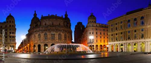 Картината върху платно Evening view of Piazza de Ferrari, main square of Genoa, Italy
