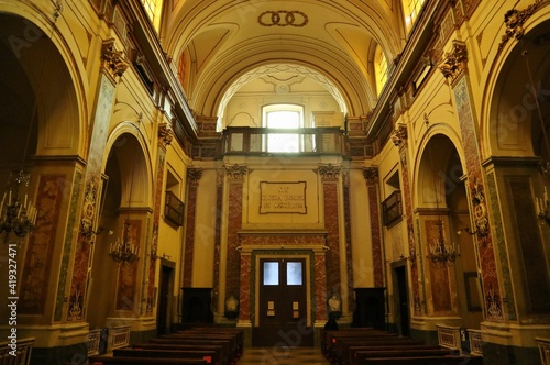 Napoli - Controfacciata della Chiesa di San Giuseppe dei Ruffi