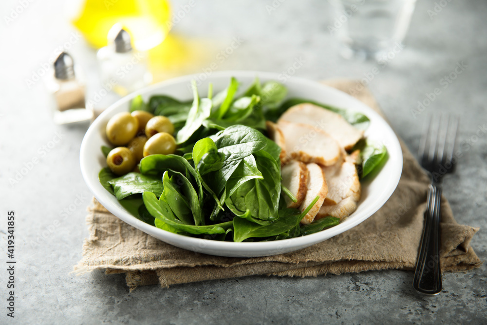 Healthy spinach salad with chicken and olives Healthy spinach salad with chicken and olives