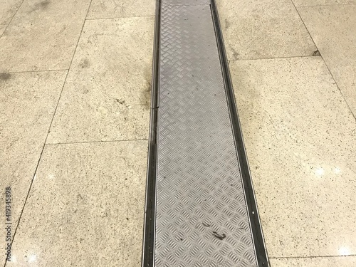 Принти на полотні Expansion joint using aluminum joints for an lengthy building to face earthquake