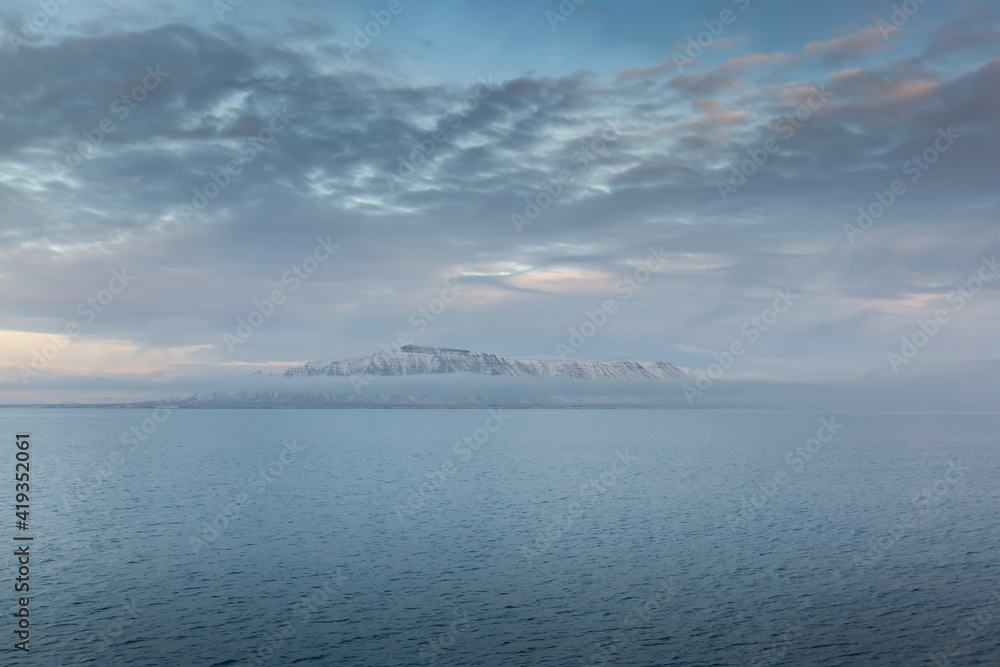 Ausflug mit dem Boot vor der Küste von Reykjavik