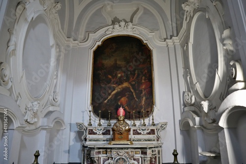 Napoli - Quarta cappella di destra della Chiesa di Santa Maria di Costantinopoli