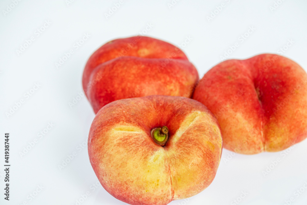 platerina, cross between a pararaguaya fruit with a nectarine platerina, cross between a pararaguaya fruit with a nectarine