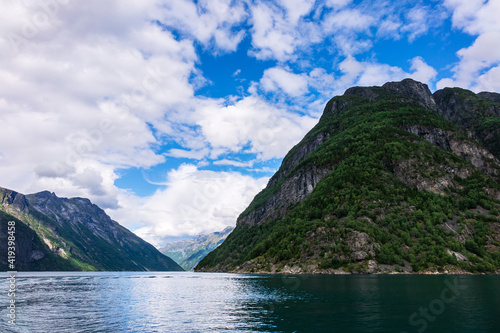 Blick auf den Geirangerfjord in Norwegen © Rico Ködder