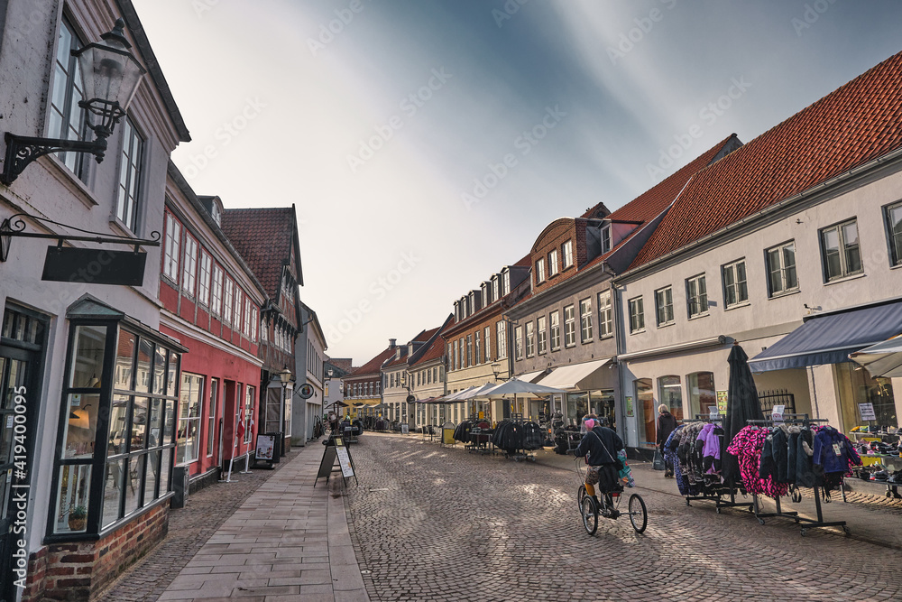 Obraz premium Cobbled streets in the old medieval city Ribe, Denmark