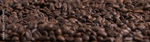 brown coffee beans, pattern, background. close up