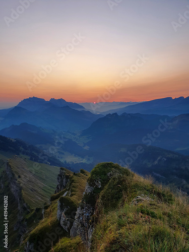 Sonnenaufgang auf dem Speer, Schweizer Alpen