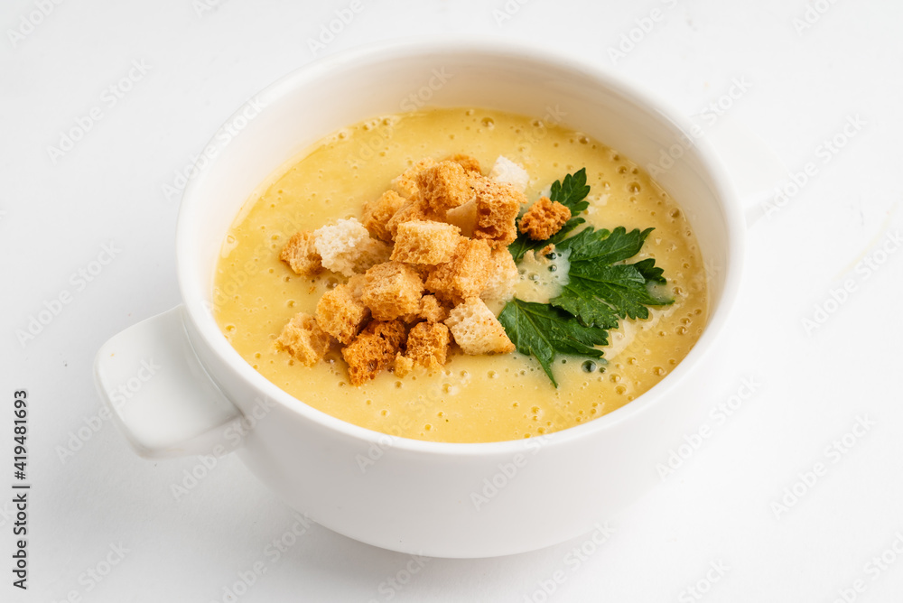 vegetable cream soup with croutons vegetable cream soup with croutons
