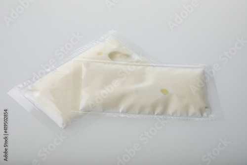 Wallpaper Mural White cream in vacuum sealed plastic bag Torontodigital.ca