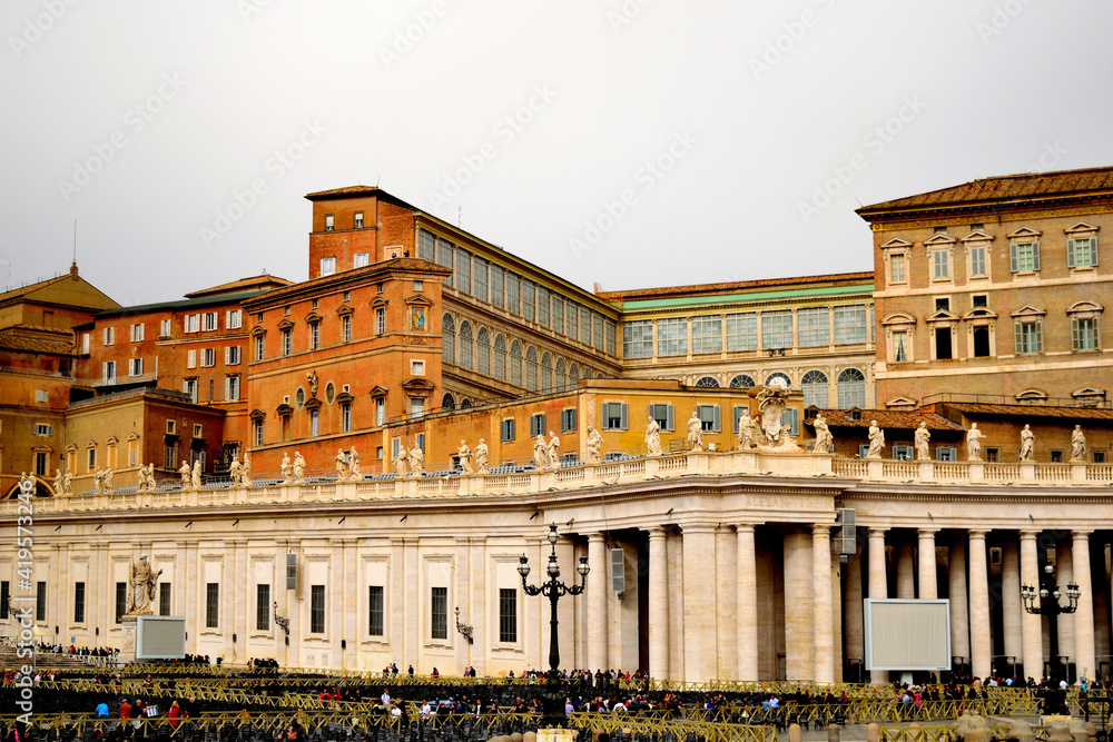 Piazza San Pietro,  Città del Vaticano, Gian Lorenzo Bernini - St. Peter's square, Vatican  city, Rome, Italy