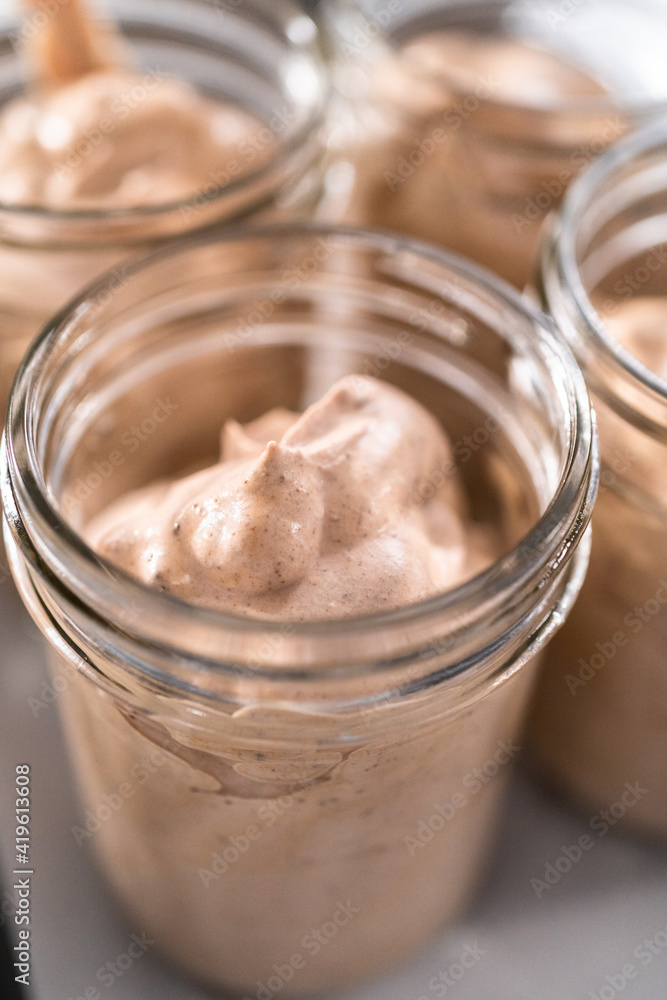 Chocolate ice cream Chocolate ice cream