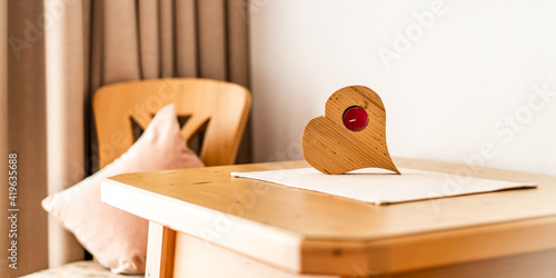 wooden heart on a table © StiF