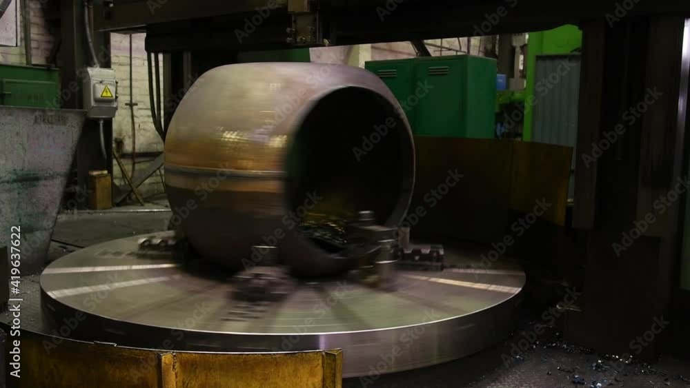 Large lathe machine Large lathe machine