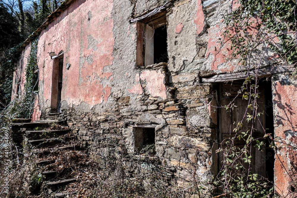 Boschi di Alpicella, Parco del Monte Beigua (Savona)