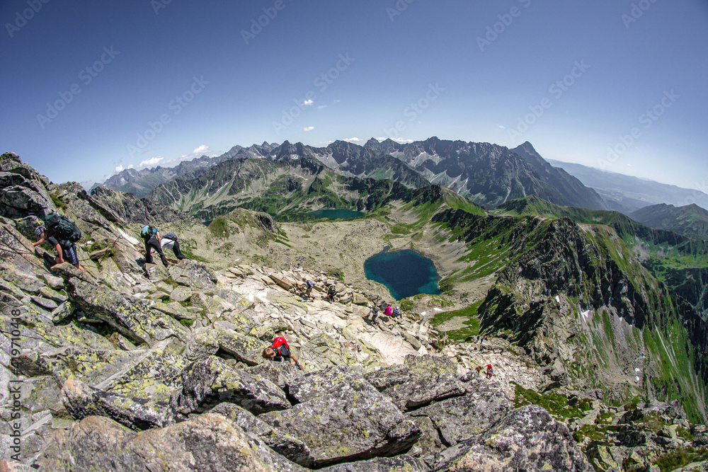 Tatry Wysokie, droga z Doliny Pięciu Stawów na Świnicę