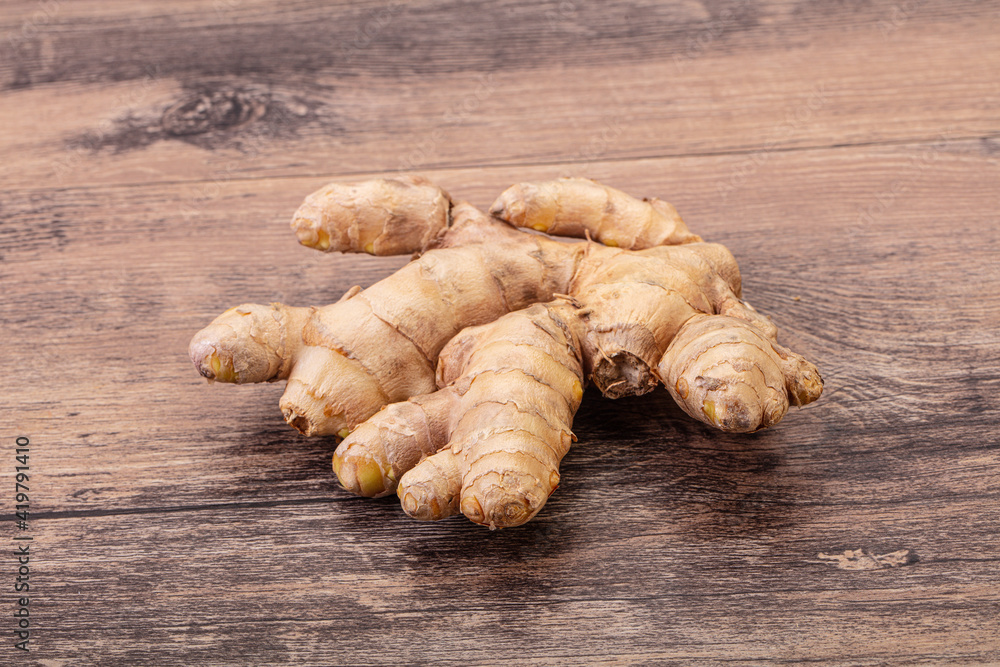 Natural organic raw ginger root Natural organic raw ginger root