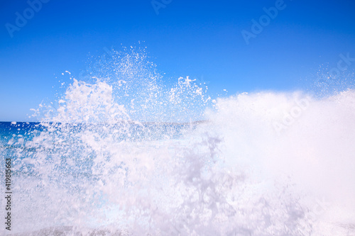 Big waves at China Walls, Koko Kai Beach Mini Park , Honolulu, Oahu, Hawaii | Sea Nature Landscape Travel