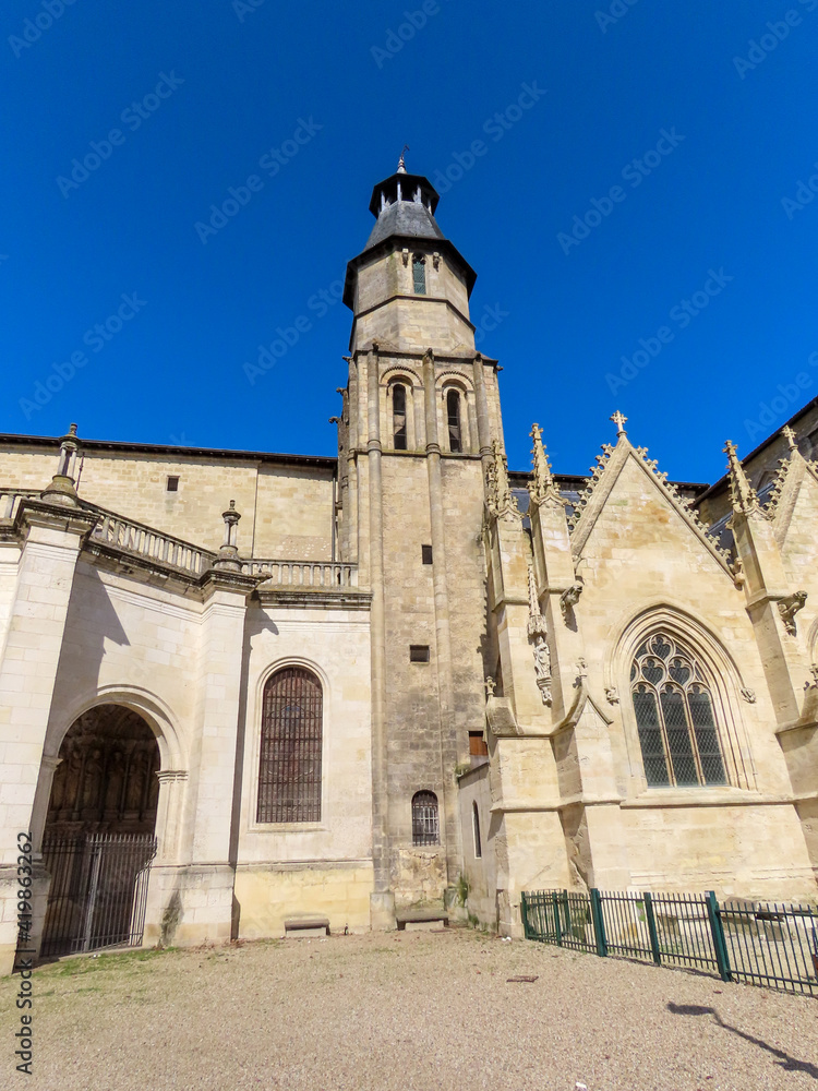 Clocher de la basilique Saint-Seurin à Bordeaux, Gironde