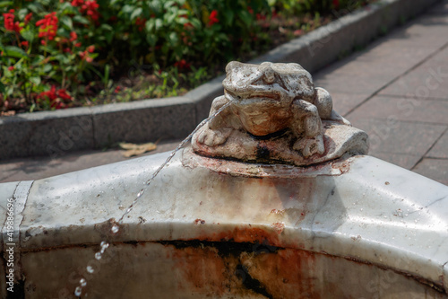 Obraz na płótnie Fountain Youth near opera house in Odessa, Ukraine w salonie