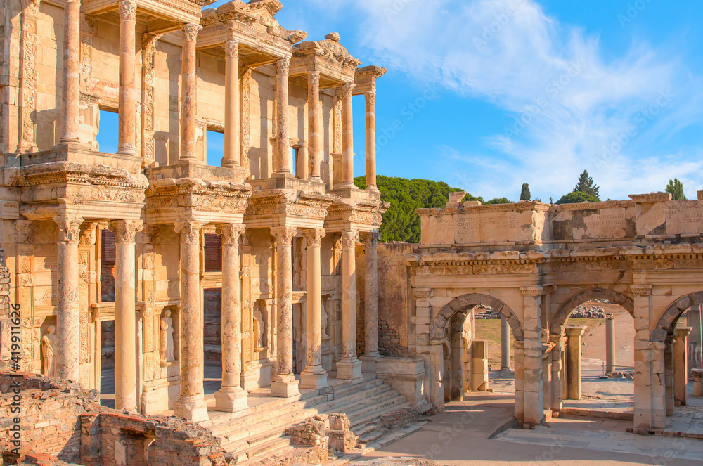 Obraz premium Celsus Library in Ephesus - Selcuk, Turkey
