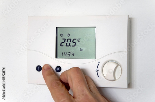 hand thermostat