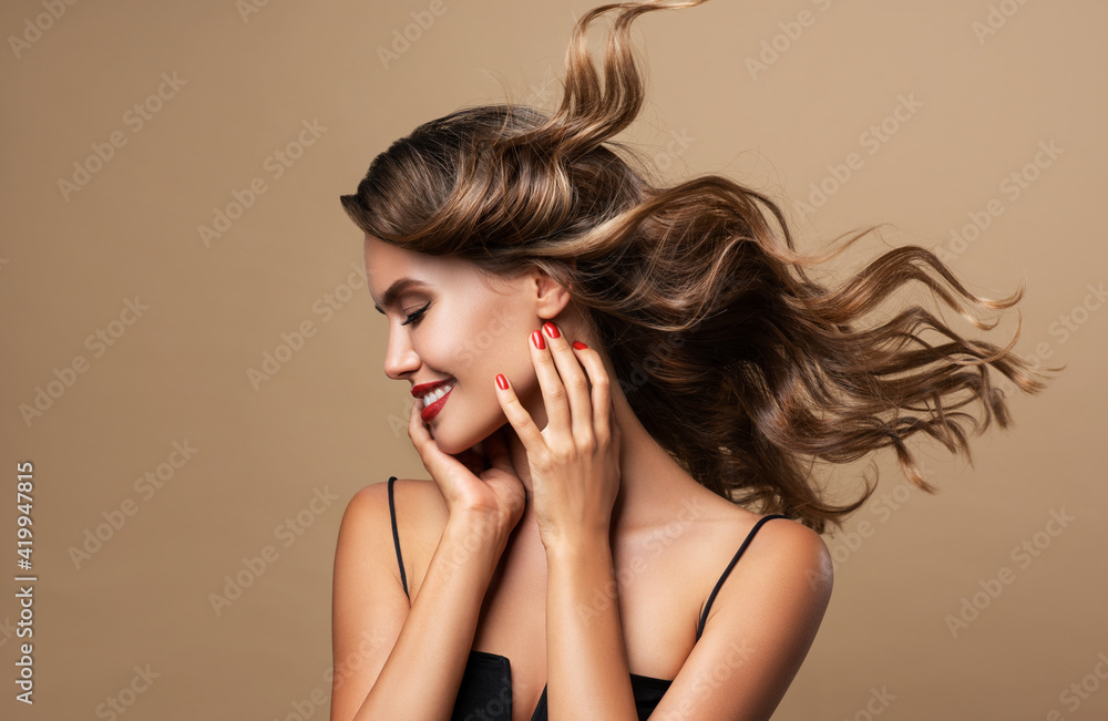 Beautiful woman in profile  with long  and   shiny wavy  hair .  Beauty  model girl with curly hairstyle . - obrazy, fototapety, plakaty 