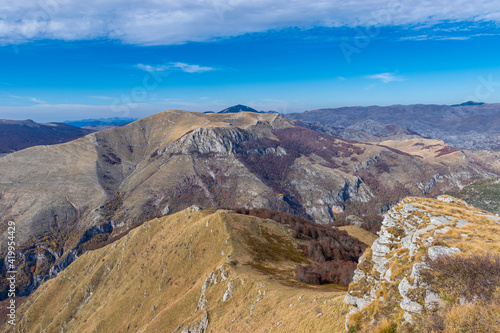 Wallpaper Mural landscape in the mountains Torontodigital.ca