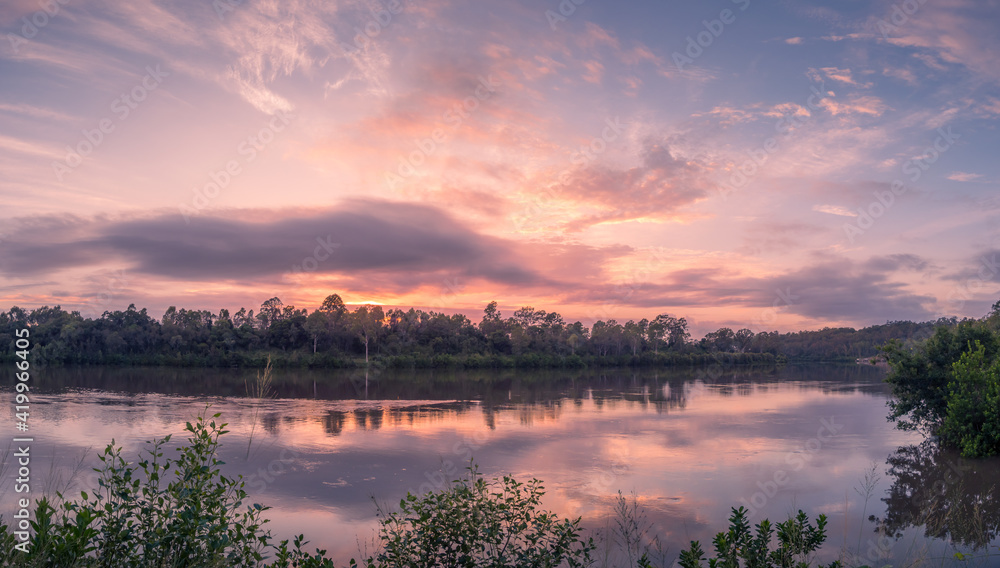Fototapeta premium Panoramic Riverside Sunrise