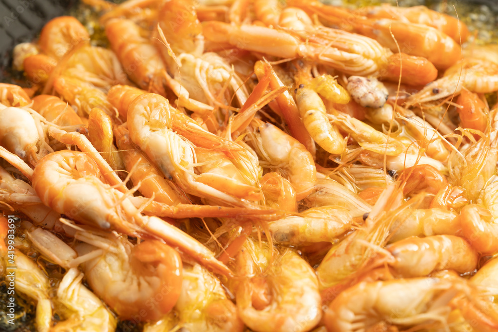 Shrimp Braised in Oil with Chinese Characteristics Home-cooked Splint