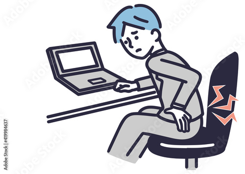 デスクワーク　腰痛　男性　シンプルイラスト
