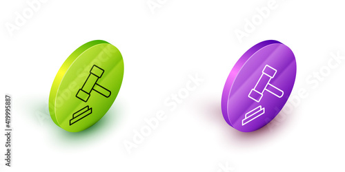 Isometric line Judge gavel icon isolated on white background. Gavel for adjudication of sentences and bills, court, justice. Auction hammer. Green and purple circle buttons. Vector