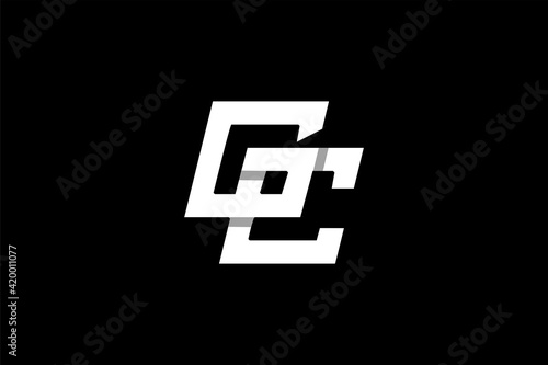letter G C monogram logo