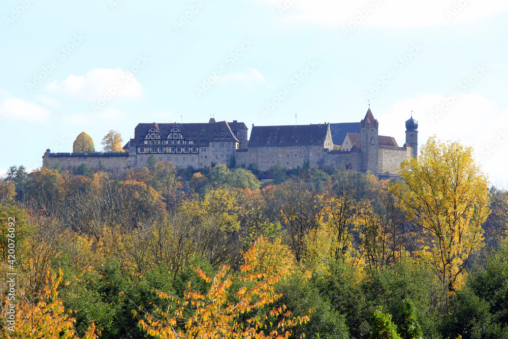 Die Veste Coburg ist eine beruehmte Festung über der Stadt Coburg, Bayern, Deutschland, Europa  -- The Veste Coburg is a famous fortress above the city of Coburg, Bavaria, Germany, Europe  